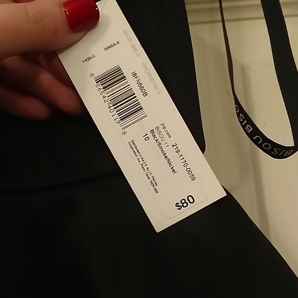 Little black dress - Picture 4 of 4